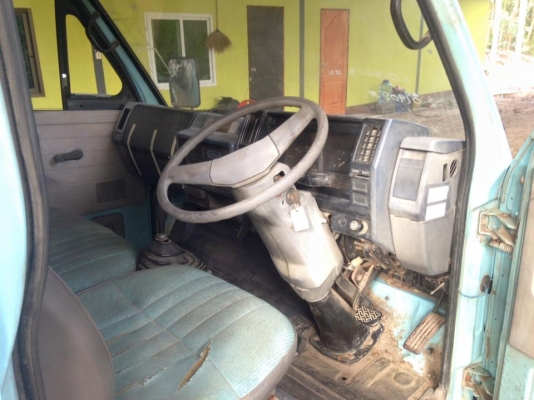 ขายครับ NKR110 เกียร์สั้น รถห้างแท้ ปี34  เครื่องดีมาก คัสชีสวยตลอดเส้น ยาว4.30 ยาง750-16 หัวเดิมบางไม่ผุ รถพร้อมใช้ กะบะพื้นดี หรือจะเอาเป็นกะบะ เพิ่มอีก 20000 รถวิ่งดีทางไกลสะบาย 0930693225  ราคา 225000 ต่อรองได้นิดหน่อย