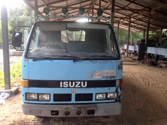 ขายครับ NKR110 เกียร์สั้น รถห้างแท้ ปี34  เครื่องดีมาก คัสชีสวยตลอดเส้น ยาว4.30 ยาง750-16 หัวเดิมบางไม่ผุ รถพร้อมใช้ กะบะพื้นดี หรือจะเอาเป็นกะบะ เพิ่มอีก 20000 รถวิ่งดีทางไกลสะบาย 0930693225  ราคา 225000 ต่อรองได้นิดหน่อย