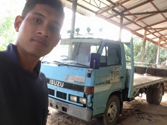 ขายครับ NKR110 เกียร์สั้น รถห้างแท้ ปี34  เครื่องดีมาก คัสชีสวยตลอดเส้น ยาว4.30 ยาง750-16 หัวเดิมบางไม่ผุ รถพร้อมใช้ กะบะพื้นดี หรือจะเอาเป็นกะบะ เพิ่มอีก 20000 รถวิ่งดีทางไกลสะบาย 0930693225  ราคา 225000 ต่อรองได้นิดหน่อย