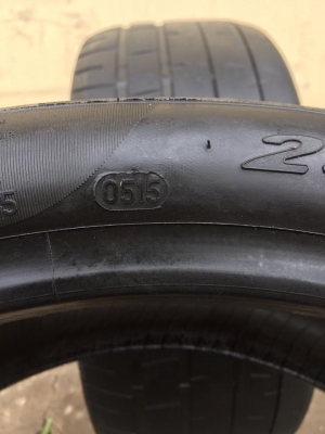 ขายยาง PIRELLI P-ZERO TROFEO R (TREADWEAR 60)235-35-19 ปี15 ดอกเต็ม ไม่มีปะ ไม่มีตำหนิ คู่ละ 4,500 บาท