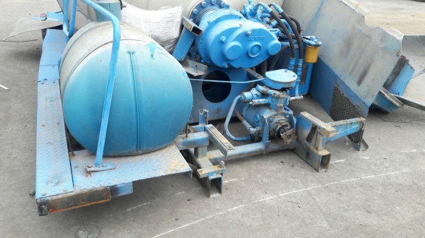 ขายโม่ปูน  บรรจุได้ 4-6 คิว เก่าจากนอก ขายตามสภาพ  ราคา 200,000บาท