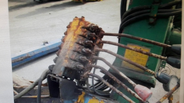 ขายด่วน/////  เครนเล็กติดหลังรถ ปิคอัพ,4ล้อ,6ล้อ  ราคาถูก 36,000 บาท