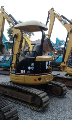 ต้องการขายรถขุดยี่ห้อ CAT-303 รถนอกนำเข้าจากญี่ปุ่น