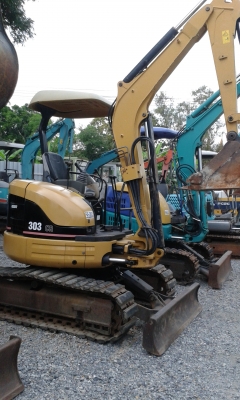 ต้องการขายรถขุดยี่ห้อ CAT-303 รถนอกนำเข้าจากญี่ปุ่น