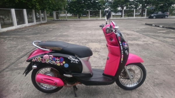 scoopy i เครื่องเดิม พร้อมใช้งาน