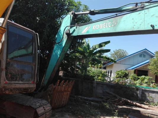 ขายรถแม็กโค โกเบลโก้ SK200 มาร์ทไฟธรรมดา ขายรถแม็กโค โกเบลโก้ SK200 มาร์ทไฟธรรมดา