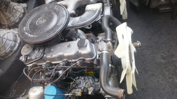 เครื่องยนต์ นิสสัน SD23 เครื่องสวยๆพร้อ มใช้รับประกัน เครื่องยนต์ นิสสัน SD23 เครื่องสวยๆพร้อ มใช้รับประกัน