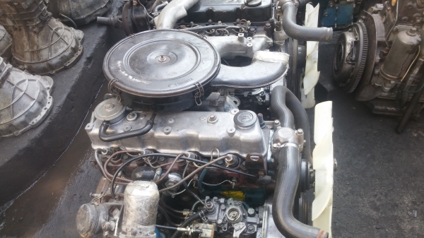 เครื่องยนต์ นิสสัน SD23 เครื่องสวยๆพร้อ มใช้รับประกัน