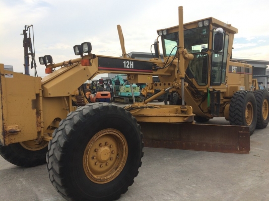 รถเกรด CAT รุ่น 12H ใบมีด 14 ฟุต ริปเปอร์ นำเข้าจากอเมริกา ถึงไทยแล้วครับ สวยมาก ๆ