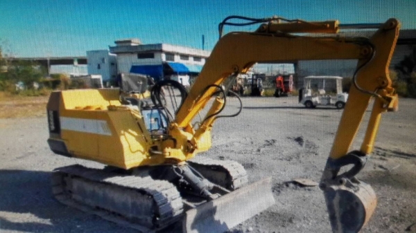 ขายรถขุดเล็ก KOMATSU 20-2 เก่าจากนอก ขายตามสภาพ ราคาถูก 165,000 บาท ขายรถขุดเล็ก KOMATSU 20-2 เก่าจากนอก ขายตามสภาพ ราคาถูก 165,000 บาท