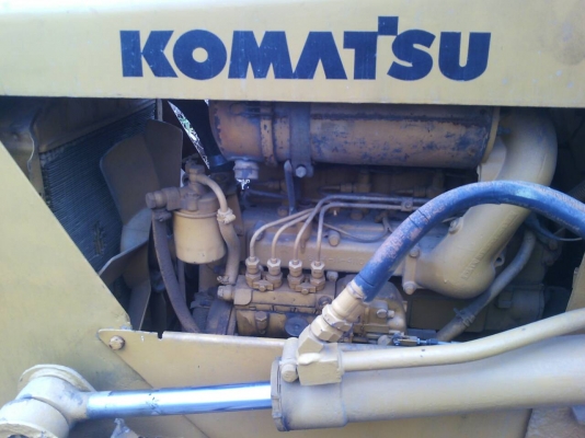ขายKOMATSU D2 รุ่น5