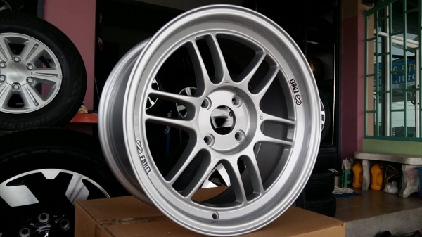 ขายล้อแม็กใหม่ rpf1 17"&times;8" et32 4รู114.3 สีเงิน งานไทย kk สนใจติดต่อ ตาเล็ก ล้อและยางครับ 081-3747940