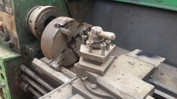 ขายแท่นกลึง ราคาถูกๆ ขายเหมา