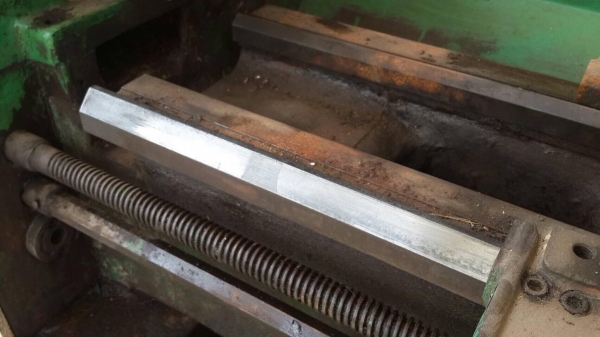 ขายแท่นกลึง ราคาถูกๆ ขายเหมา