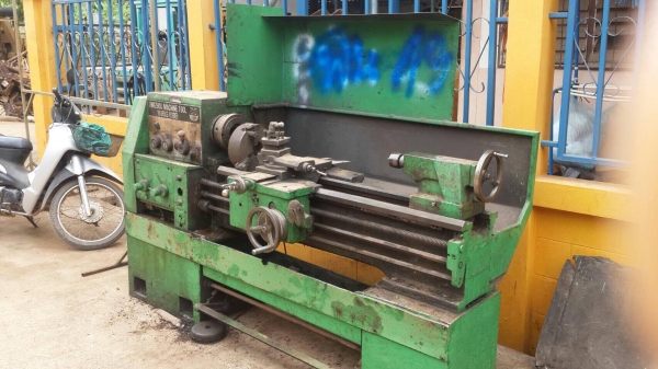 ขายแท่นกลึง ราคาถูกๆ ขายเหมา