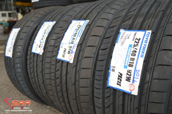 TOYO C1S 225/40R18 เส้นละ 6,500 บาท