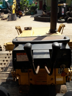 ขาย MITSUBISHI  BD2H  เก่าญี่ปุ่นแท้...สภาพสวย...เครื่องปั๊มดี....ลองระบบกันได้ทุกวัน  โทร..089-3818694  ดวงนภา