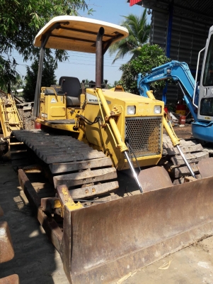 ขาย MITSUBISHI  BD2H  เก่าญี่ปุ่นแท้...สภาพสวย...เครื่องปั๊มดี....ลองระบบกันได้ทุกวัน  โทร..089-3818694  ดวงนภา