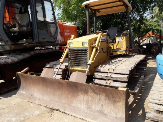 ขาย MITSUBISHI  BD2H  เก่าญี่ปุ่นแท้...สภาพสวย...เครื่องปั๊มดี....ลองระบบกันได้ทุกวัน  โทร..089-3818694  ดวงนภา