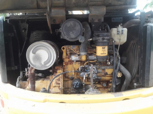 ขาย CATERPILLAR 304  CR  เก่าญี่ปุ่นแท้  สภาพสวย  เครื่องปั๊มดี  พร้อมหัวกะแทก..โทร..089-3818694  ดวงนภา