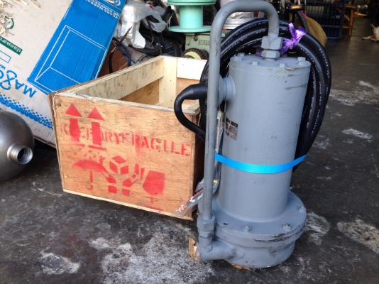 ขายปั้ม Ebara Hermatic motor 2HP. 380V ใช้ในงาน cooling ระบายความร้อนเครื่องจักรต่างๆ ของใหม่อยู่ในลัง ไม่เคยใช้งานครับ ขายปั้ม Ebara Hermatic motor 2HP. 380V ใช้ในงาน cooling ระบายความร้อนเครื่องจักรต่างๆ ของใหม่อยู่ในลัง ไม่เคยใช้งานครับ