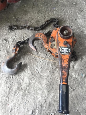 ขายรอกมือสาว VITAL 5 ตัน กับรอกมือโยก 3.2ตัน