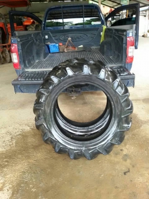 ขายยางใหม่รถไถKUBOTAล้อหน้า -หลัง ตั้งแต่ 45 - 70 แรง