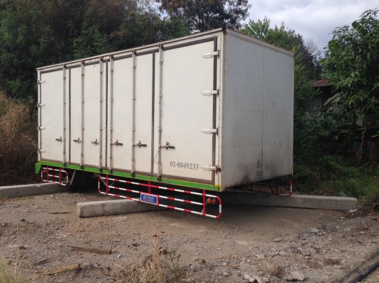 ขายด่วน ตู้ แห้ง 10 บาน เปิดข้างได้ สภาพพร้อมใช้