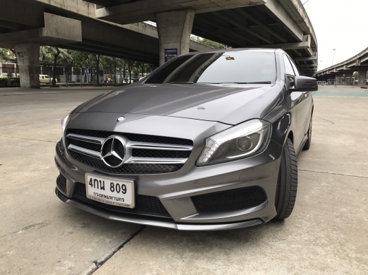 BENZ A180 AMG SPORT 2015 สีเทา รถมือเดียว วิ่งน้อย ถูกสุดในตลาด