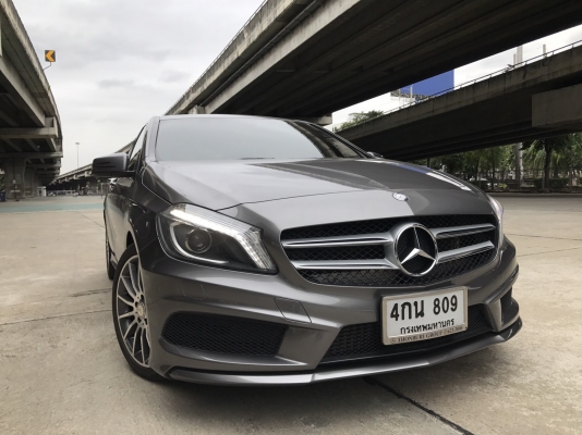 BENZ A180 AMG SPORT 2015 สีเทา รถมือเดียว วิ่งน้อย ถูกสุดในตลาด