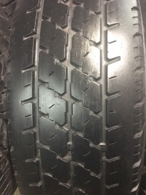 ยาง 195R14 Bridgestone LEO 677 ยาง 195R14 Bridgestone LEO 677