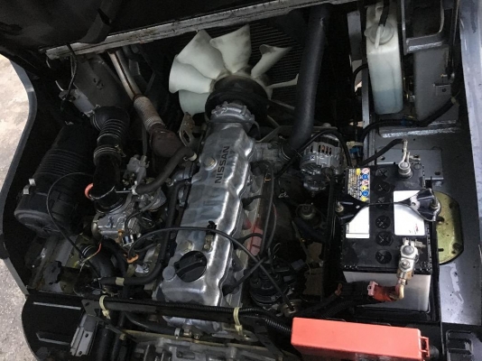 ขาย nissan 2.5t เสา 4เมตร