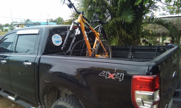 ขายแรคขนจักรยาน รถ4ประตู ขนได้6คัน