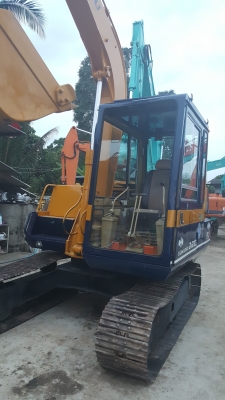 ขายรถนำเข้าเก่าญี่ปุ่นแท้ KOMATSU PC60 รุ่น 5 ทำสีแล้ว พร้อมใช้งาน ขายรถนำเข้าเก่าญี่ปุ่นแท้ KOMATSU PC60 รุ่น 5 ทำสีแล้ว พร้อมใช้งาน