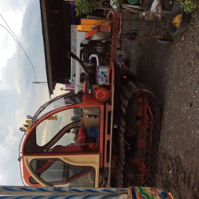 ขายรถตีดิน