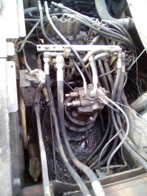 ขาย,,ตัดราคาพ่อค้า รถแบ็คโฮ HITACHI EX200-3  ไฟฟ้าครบ,,ไม่มีเอกสาร,, ขายราคา360,000 บาท รถจอดระยอง,, สนใจ 0835601591 หรือ 0903494058