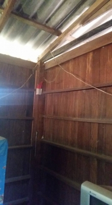 ขายบ้านไม้เรือนเก่าไม้เป็นไม้เนื้อแข็งทั้งหลังครับ