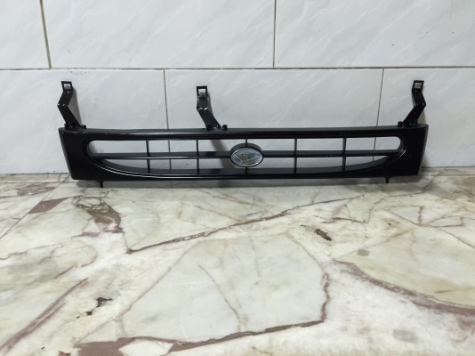 ขายกระจังหน้า DAIHATSU MIRA MINT กระบะยาวสีดำของแท้