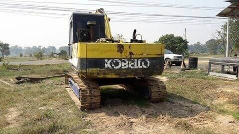 ขาย 595,000 KOBELCO SK100 MARK 2   เครื่องเดิม ปั้มดี ช่วงล่างเต็ม เอกสารอินวอย  รถอยู่ จ.ร้อยเอ็ด 090-772-3710 090-772-3708
