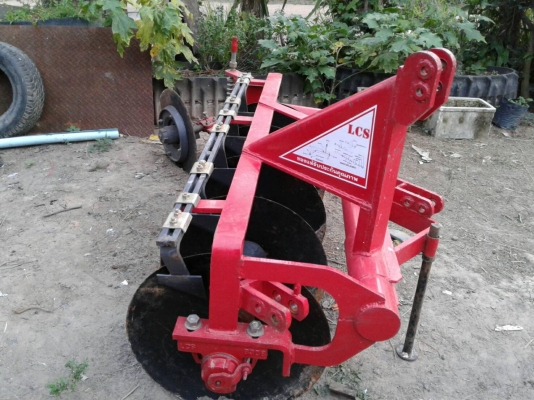 ผาน 5* 24  ยีห้อ  LCS  สภาพใหม่มาก ราคา  27000  บาท สอบถาม วันทูคอล 0986683479 dtac 0991751349 คับ