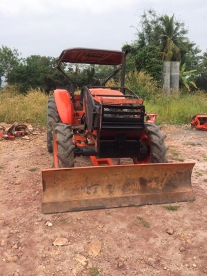 ขายkubota m6040 รถสวยพร้อมใช้งานและอุปกรณ์ เล่มทะเบียนพร้อมโอน ขายkubota m6040 รถสวยพร้อมใช้งานและอุปกรณ์ เล่มทะเบียนพร้อมโอน