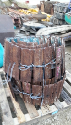 ขาย โซ่แมคโครขนาด 2-3 ตัน  มี42ข้อ ขายราคาถูกมาก/////เก่าจากนอก ขาย 25,000 บาท