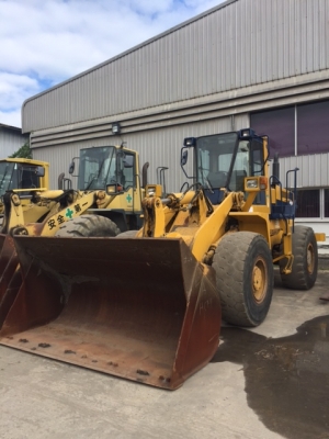 รถตักนำเข้ามือ 2 จากญี่ปุ่นโดยตรง KOMATSU