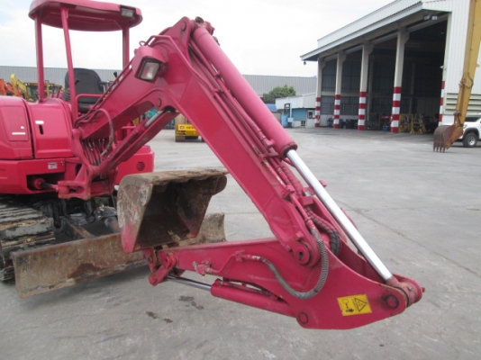 รถขุดเล็ก Mini Excavator ยี่ห้อ KOBELCO รุ่น SK40SR-3 ปี 2005  ซีเรียล PH05-04122 พร้อมไลน์หัวเจาะ