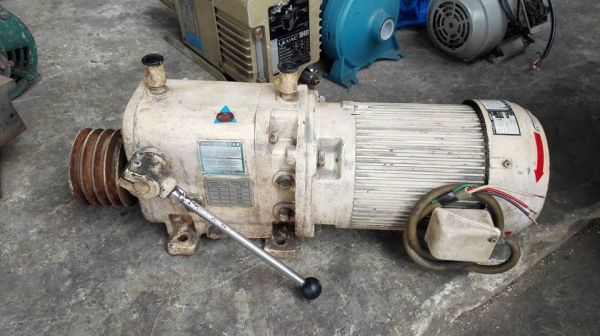 ** SOLD ** เกียร์กระตุกญี่ปุ่นปรับรอบพร้อมมอเตอร์ YASKAWA JAPAN 5 HP 380V มี 4 สปีด สภาพสวยพร้อมใช้งาน