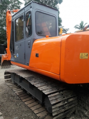 ขายค่ะ..HITACHI  EX90  เก่าใน  ปรับสภาพใหม่..ทำสี..เช็คระบบพร้อมใช้...ลองระบบกันได้ทุกวัน....โทร  089-3818694  ดวงนภา