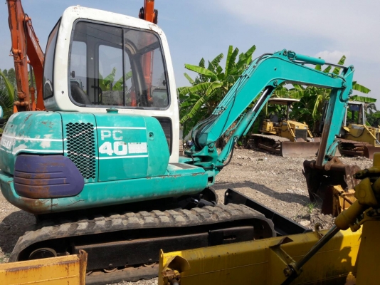 ขายค่ะ..KOMATSU PC40-7 เก่าญี่ปุ่นแท้..สภาพสวย..มีเก๋งพร้อม...ลองระบบกันได้ทุกวัน..โทร..089-3818694  ดวงนภา..