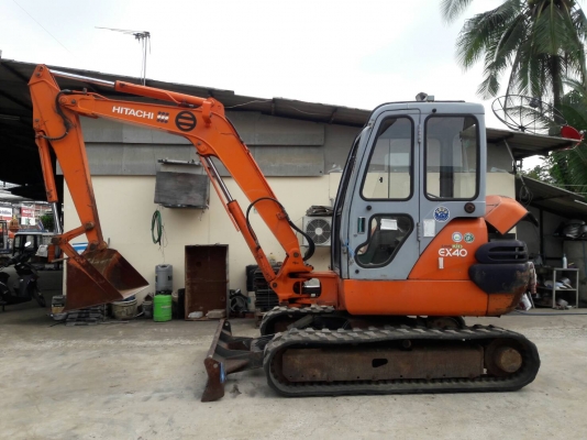 ขายค่ะ..HITACHI  EX40-2  เก่าญี่ปุ่น..สภาพสวย..มีเก๋งพร้อม  ลองระบบกันได้ทุกวัน  โทร...089-3818694  ดวงนภา