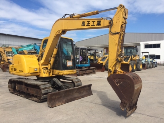 รีบด่วนสำหรับคนที่หาขนาด 60 มาใหม่แล้ว PC60-7 มือ 2 นำเข้าญี่ปุ่น