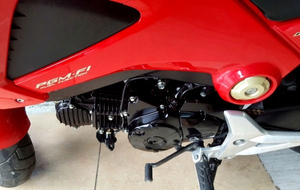 msx125 i สีแดง ไมล์ 7 พันโล ปี 2015 แต่งสวย ท้ายสั้น แฮนด์มงกฏ ( ผ่อนได้ ดาว 5000 ) 43900 msx125 i สีแดง ไมล์ 7 พันโล ปี 2015 แต่งสวย ท้ายสั้น แฮนด์มงกฏ ( ผ่อนได้ ดาว 5000 ) 43900